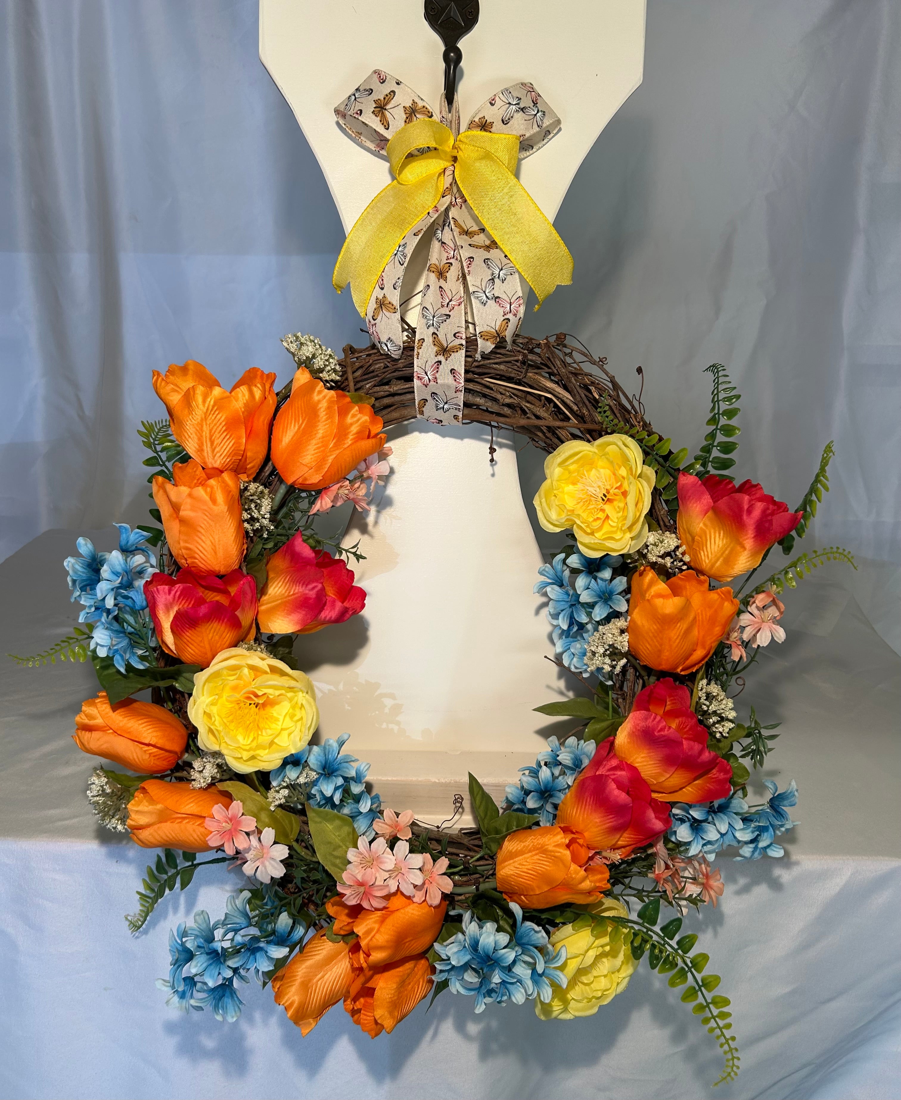 Grapevine Tulip Wreath