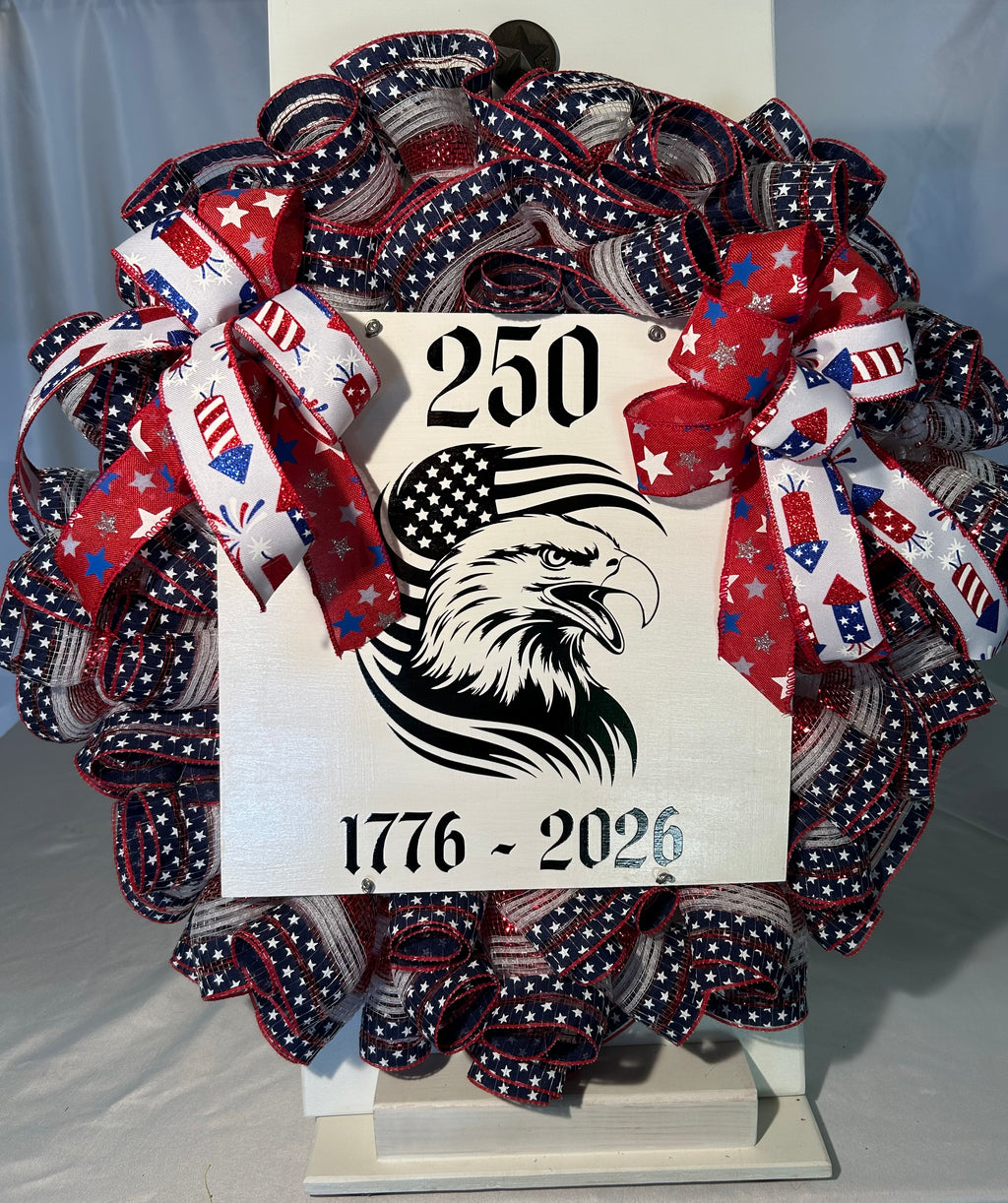 patriotic eagle wreath